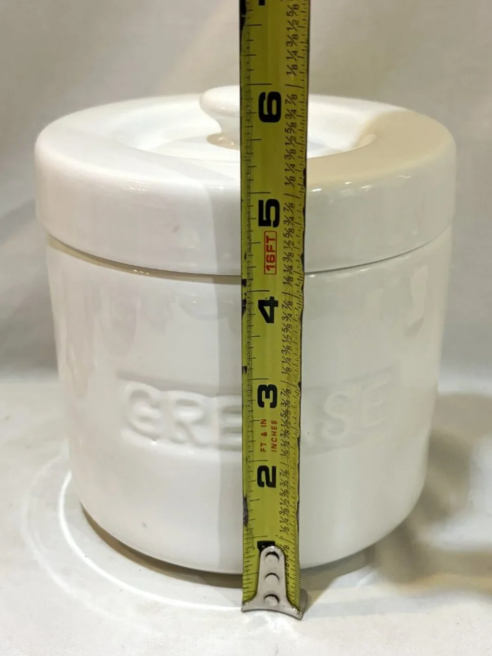 Fox Run White Porcelain Grease Container with Strainer and Lid